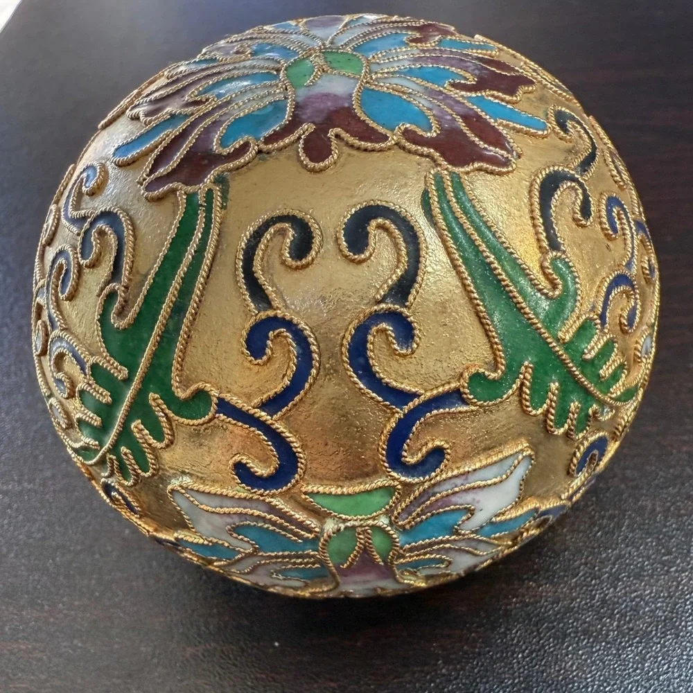 Vintage Cloisonne Ball Orb Decorative Figurine Golden Floral Design‎